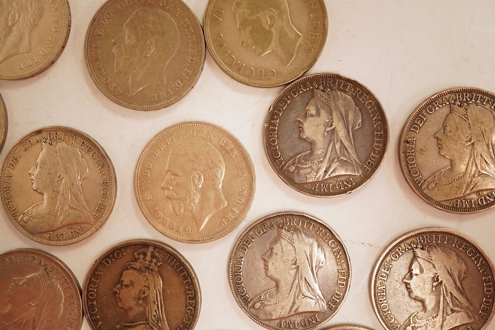 British silver coins, Victoria to George VI, eighteen crowns;, two 1889, 1890, 1891, 1892, two 1893, 1894 to 1895, 1896, 1897, 1898, four 1935 and 1937, ranging from fine to about EF